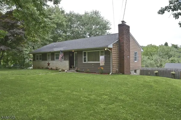 7 Salmon Lane, Roxbury Twp., NJ 07853