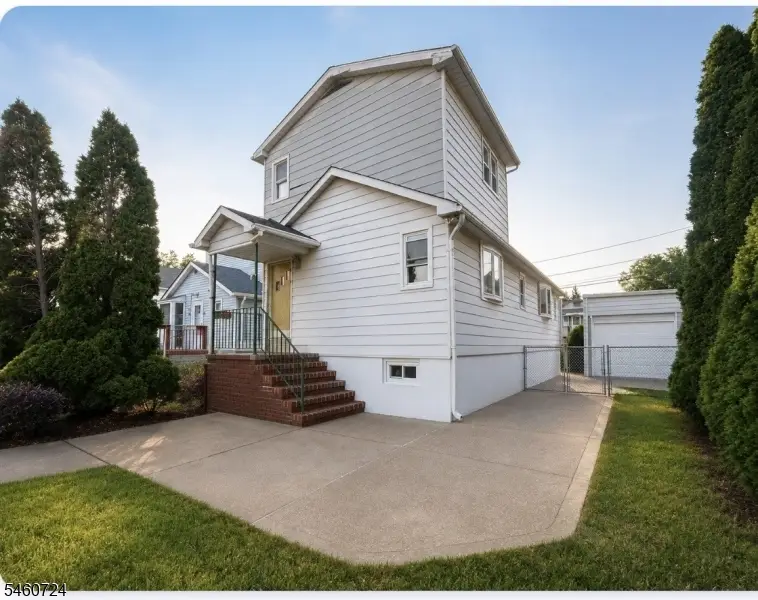 25 Silzer Ave, Iselin, NJ 08830 - #1