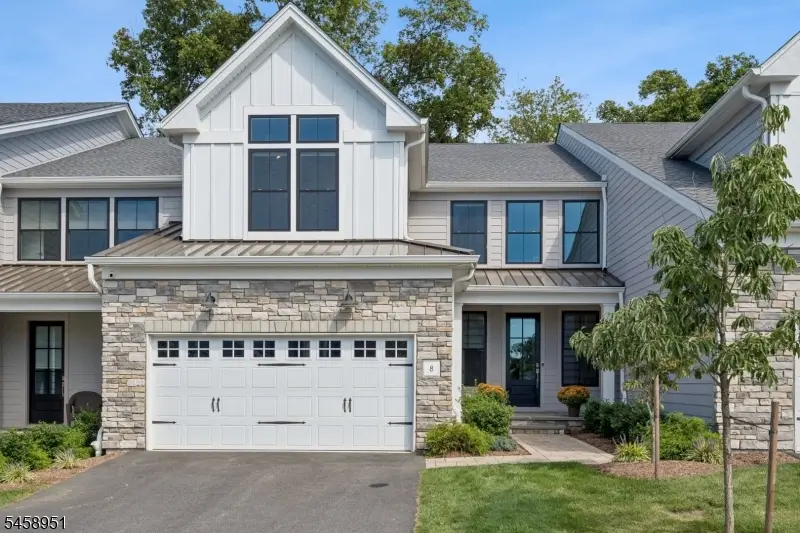 8 Hawfinch Dr, Berkeley Heights, NJ 07922 - #2