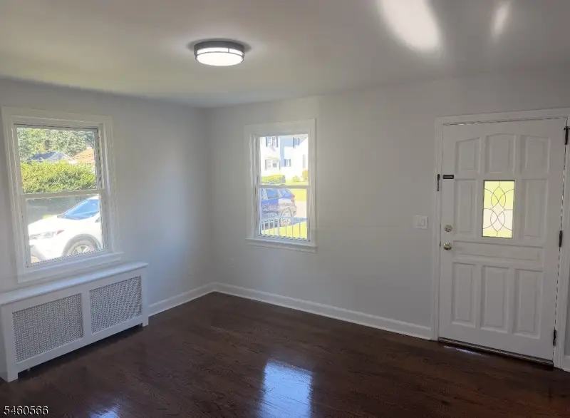 9 Hunter St, Roxbury, NJ 07876 - #3