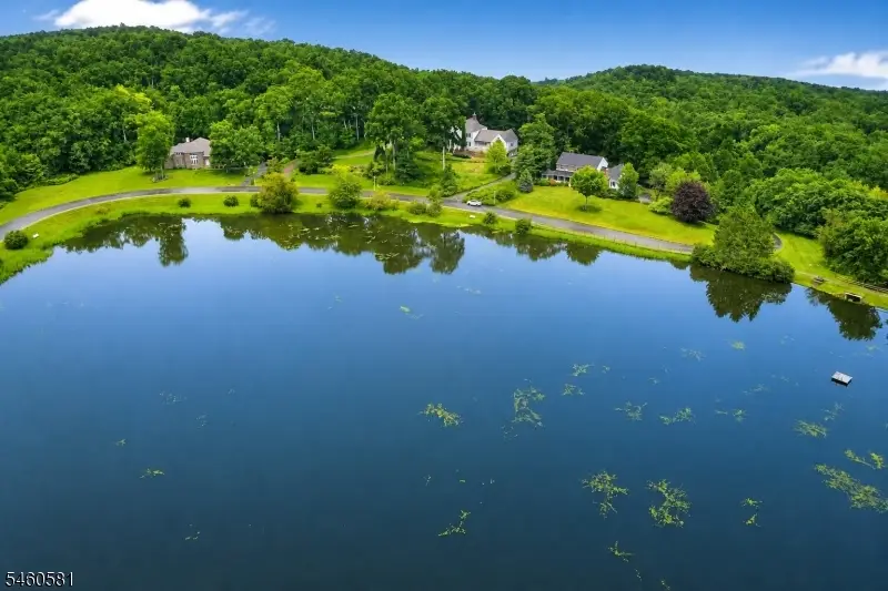 4 Upper Lake Rd, Oak Ridge, NJ 07871 - #2