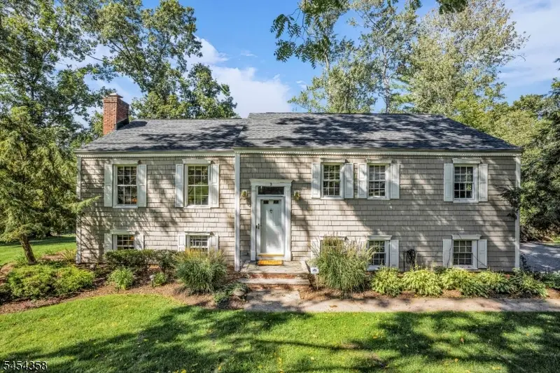 3 Deer Run Cir, Chatham, NJ 07928 - #2