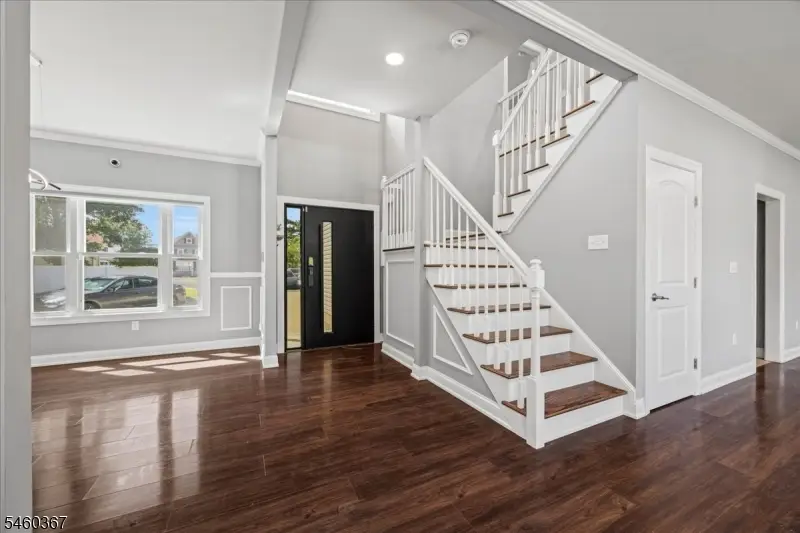 87 Fulton St, Keyport, NJ 07735 - #3