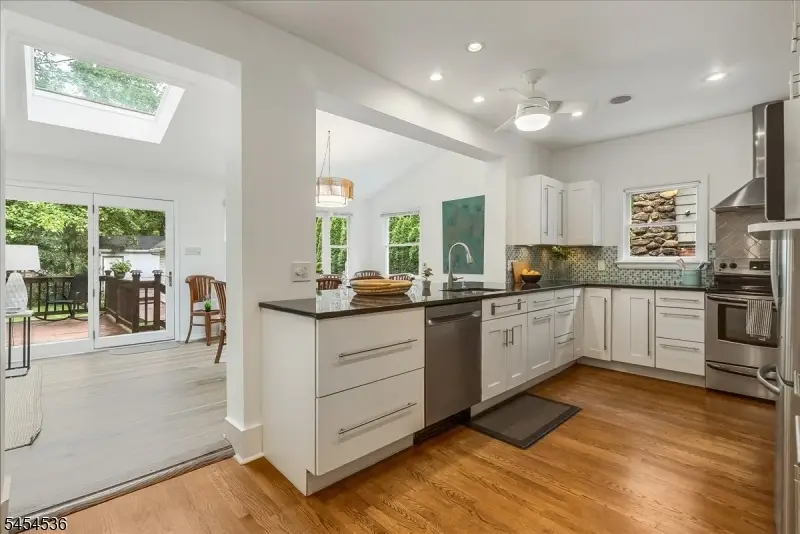 21 Oakview Ave, Maplewood, NJ 07040 - #3