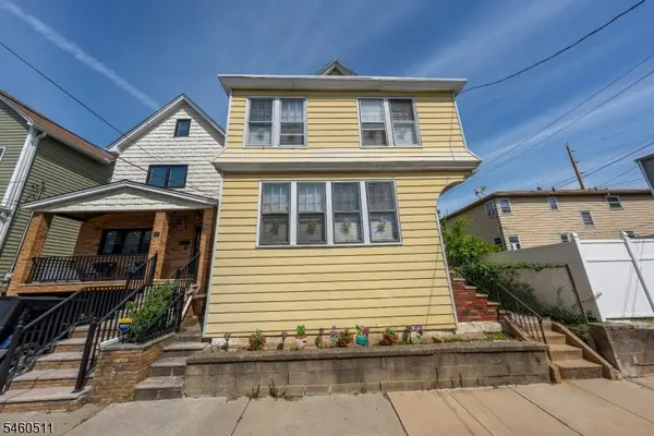 47 E 27th St, Bayonne City, NJ 07002