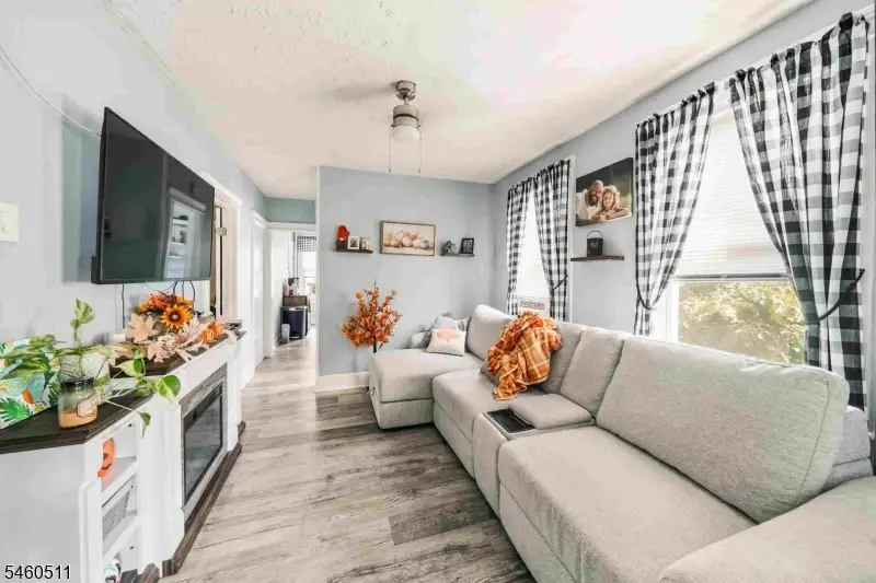 47 E 27th St, Bayonne, NJ 07002 - #2