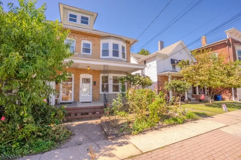 55 Thompson St, Raritan, NJ 08869 - #1