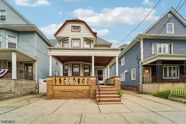 155 W 3rd St, Bayonne City, NJ 07002