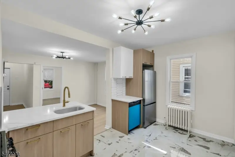 263 Sanford St, East Orange, NJ 07018 - #3