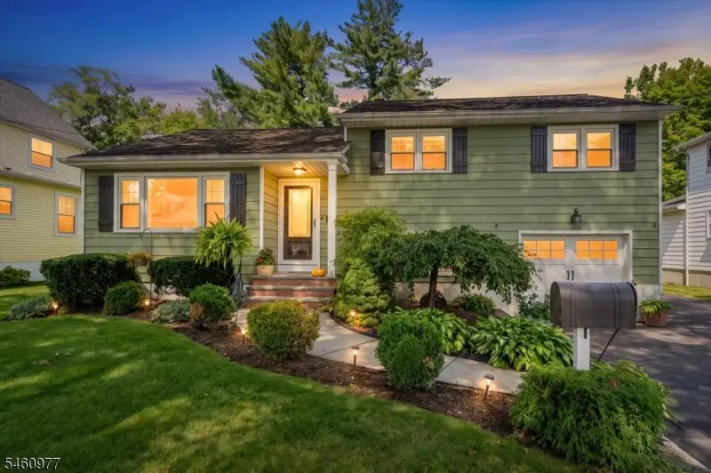 40 2nd Ave, Garwood, NJ 07027 - #2