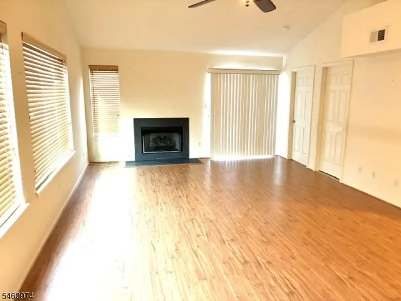166 Falcon Ridge Way N #166, Hamburg, NJ 07419 - #2