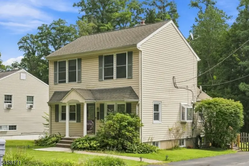 26 Mount Arlington Rd, Roxbury, NJ 07852 - #2