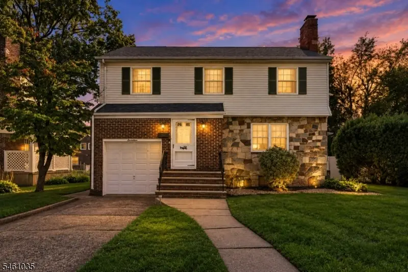 17 Harvard Rd, Linden, NJ 07036 - #1