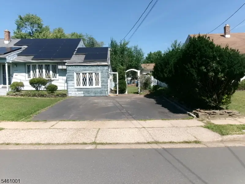 13 Carmello Dr, Edison, NJ 08817 - #2