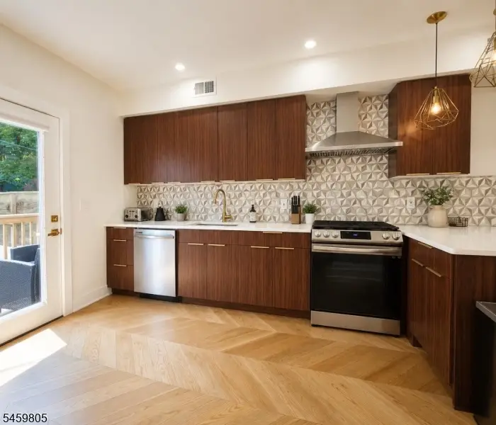 522 Martin Luther King Jr Dr, Jersey City, NJ 07304 - #2