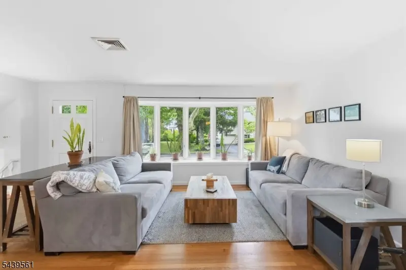 10 Cornell Pl, Chatham, NJ 07928 - #3