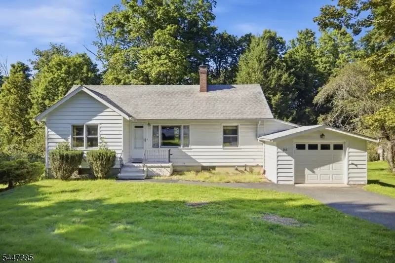 205 Glen Rd, Sparta, NJ 07871 - #1