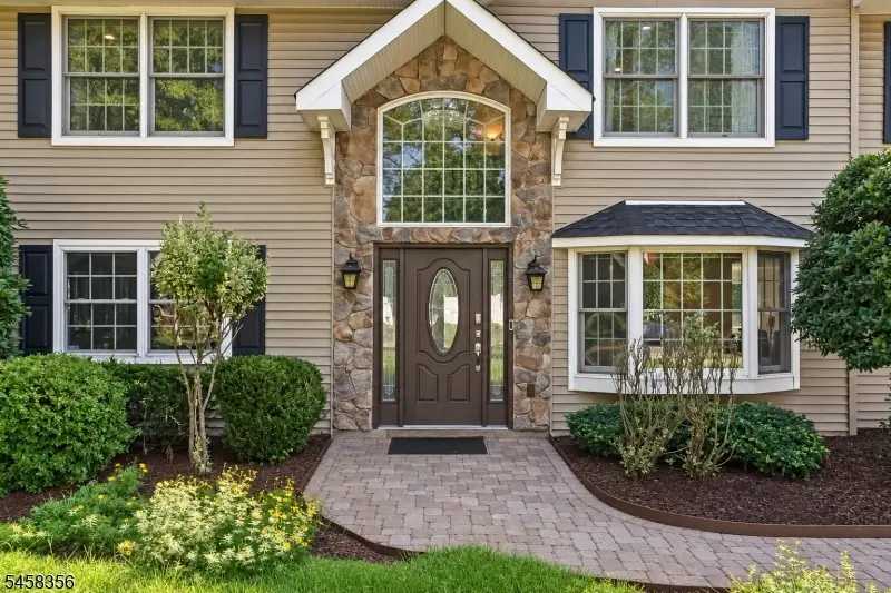 64 Spring Valley Rd, Paramus, NJ 07652 - #2