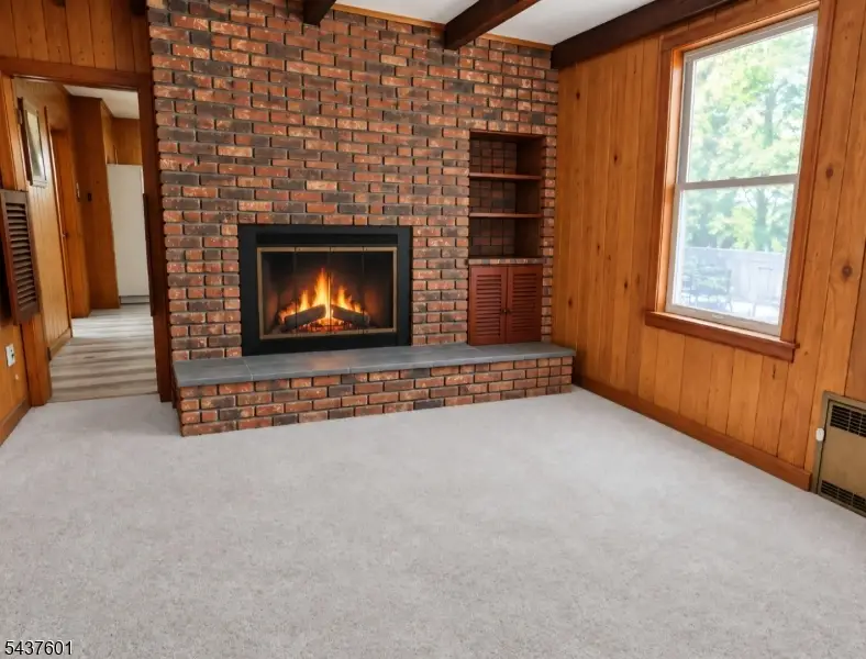 205 Green St, Woodbridge, NJ 07095 - #2