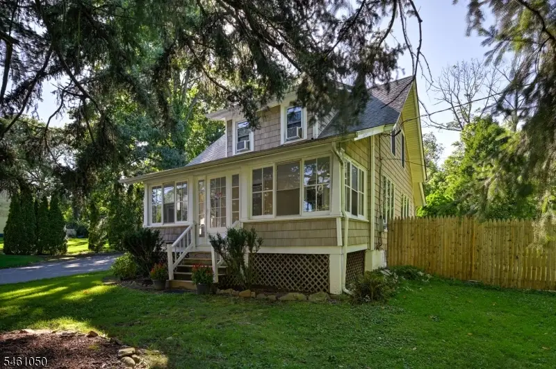 195 Millbrook Ave, Randolph, NJ 07869 - #3