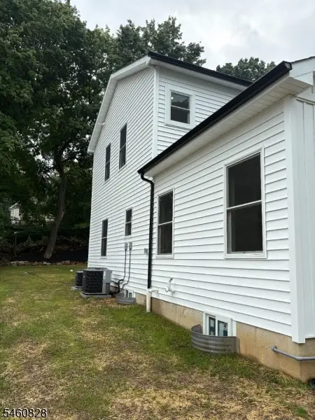 46 Kearney St, Dover, NJ 07801 - #3