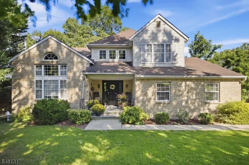 18 Metro Vista Dr, Hawthorne, NJ 07506 - #1