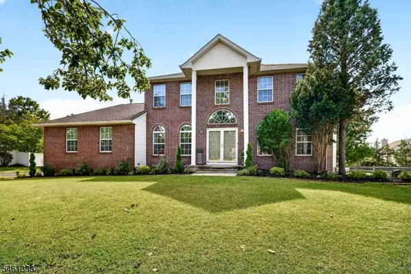 13 Cornelius Way, Franklin Twp., NJ 08873