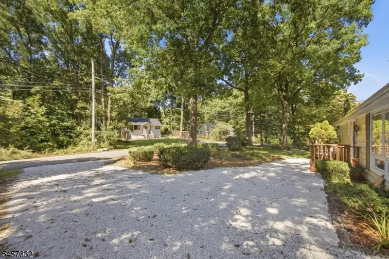 508 Muscoda Rd, Highland Lakes, NJ 07422 - #3