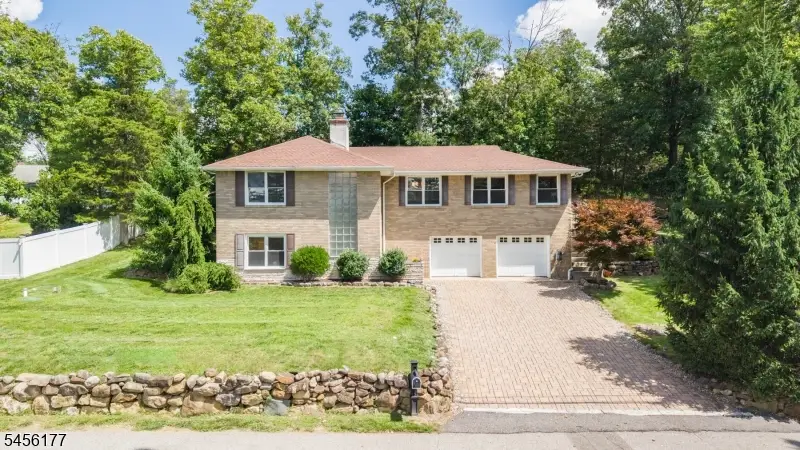 27 Dalewood Rd, Wayne, NJ 07470 - #1