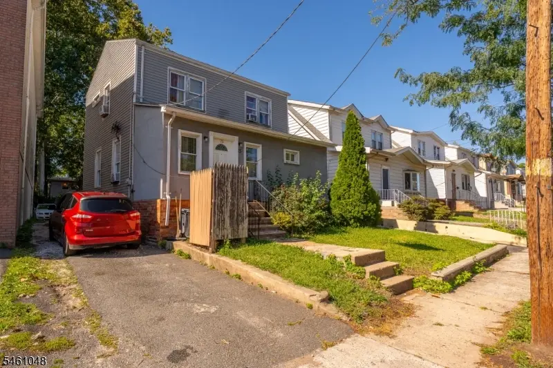 75 Osborne Pl, Irvington, NJ 07111 - #3
