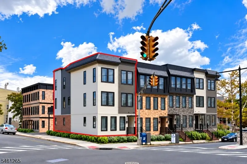 500 Davis Ave, Harrison, NJ 07029 - #2