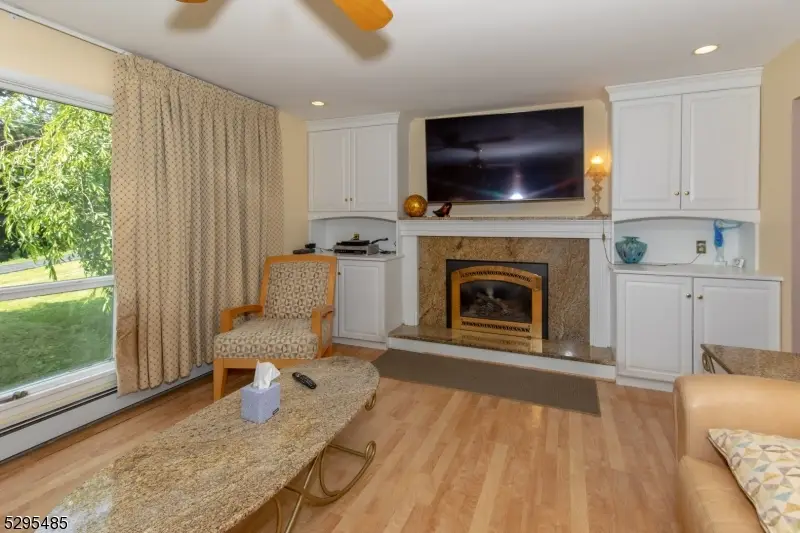 28 Elizabeth Dr, Wantage, NJ 07461 - #3