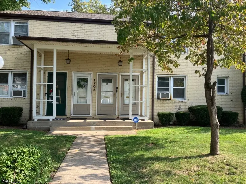 1705 Wood Ave #C2, Roselle, NJ 07203 - #1