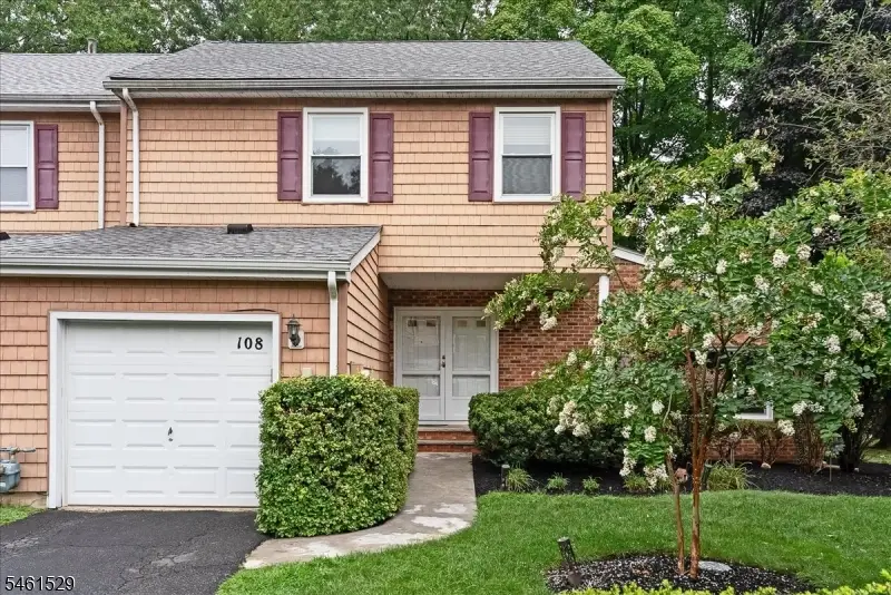 108 Saratoga Sq, Wayne, NJ 07470 - #1