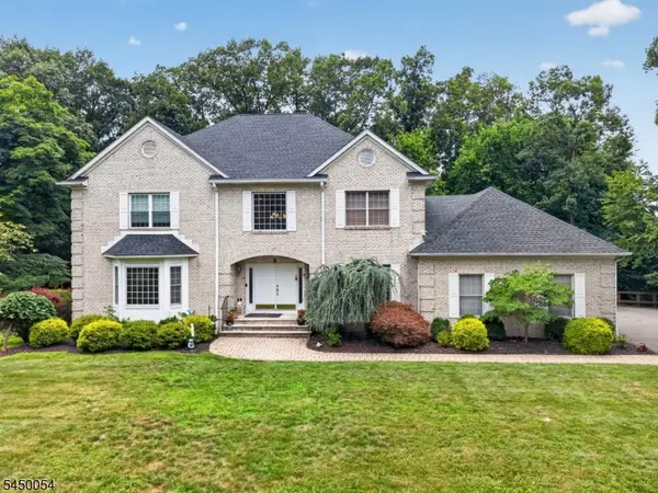 22 Jarombek Dr, Montville Twp., NJ 07045
