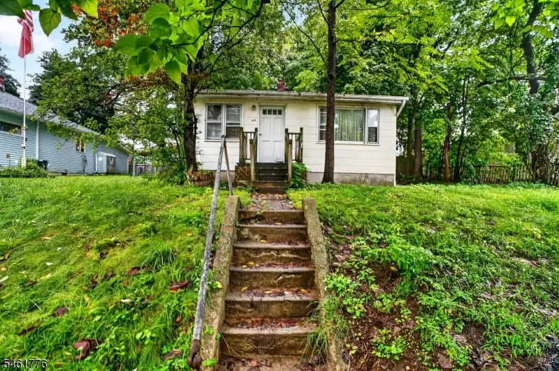 46 Fowler St, Franklin, NJ 07416 - #1