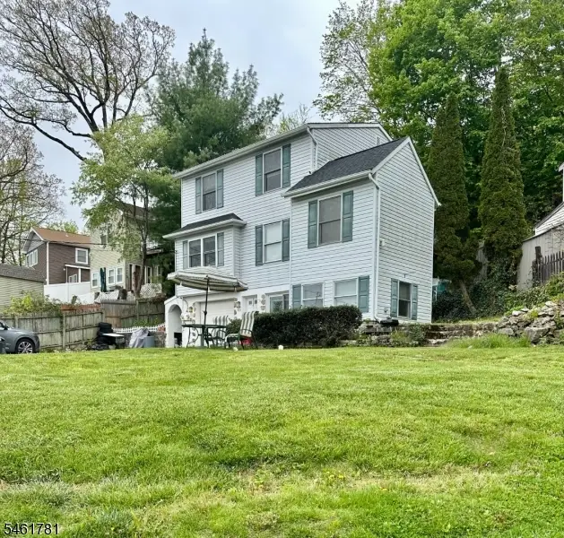 100 Shore Rd, Lake Hopatcong, NJ 07849 - #1