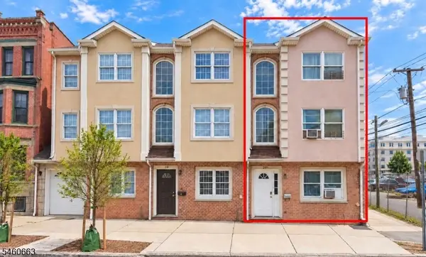 20 E Kinney St, Newark City, NJ 07102