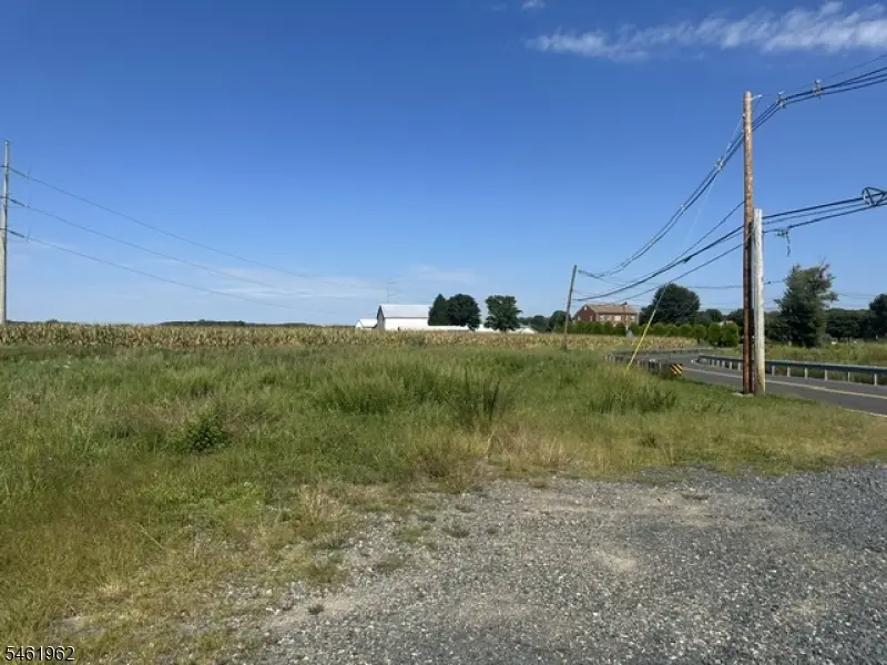 5 Wyckoff Mills Road, Monroe, NJ 08512 - #2