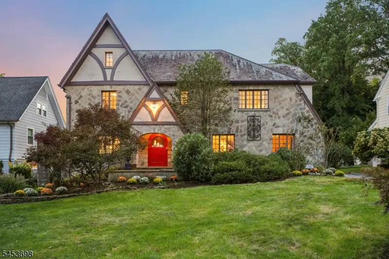 136 Summit Ave, Upper Montclair, NJ 07043 - #3