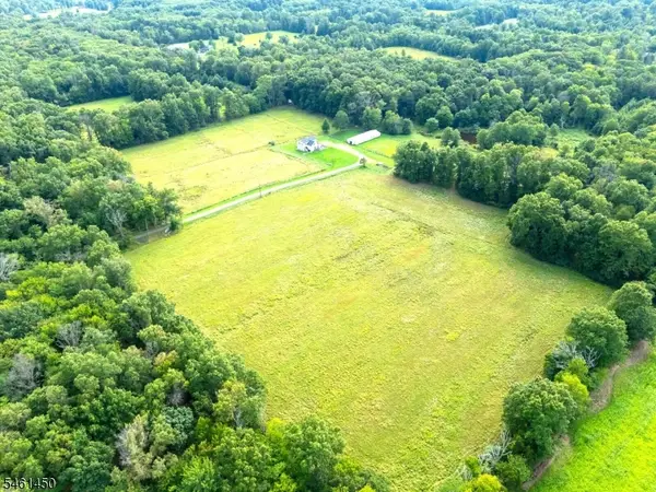 73-75 Featherbed Ln, Raritan Twp., NJ 08822