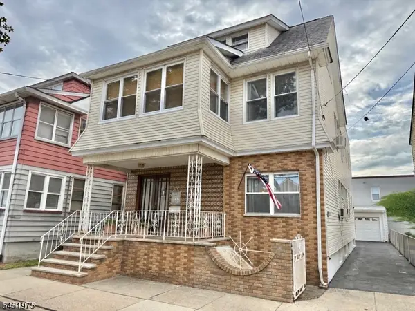 53 Garrison St, Newark City, NJ 07105
