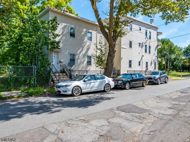 369 21st St, Irvington, NJ 07111 - #2