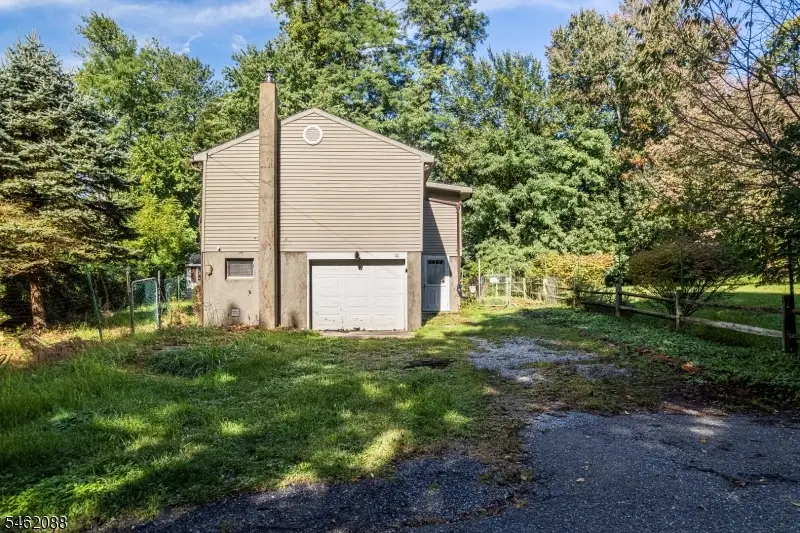 10 Pine Dr, Mountain Lake, NJ 07823 - #3