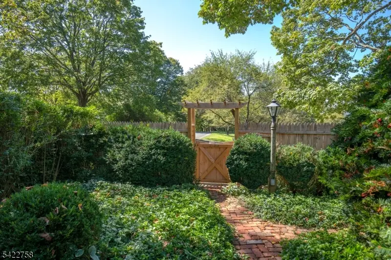 25 Blair Dr, Peapack And Gladstone, NJ 07977 - #2