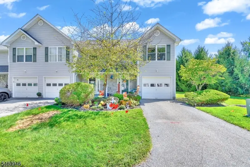 17 Beechmont Ter, Hardyston, NJ 07419 - #2