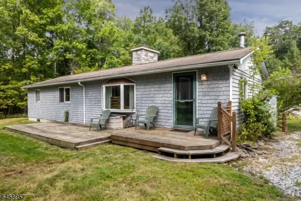 11 Doris Dr, Frankford Twp., NJ 07860