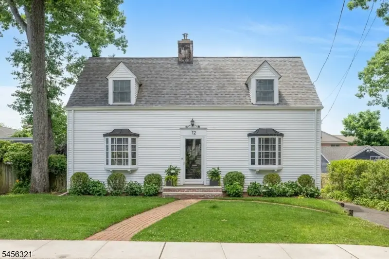 12 Hillside Ave, Summit, NJ 07901 - #1