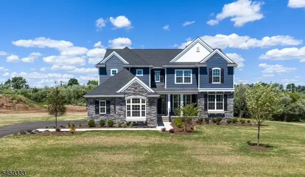 5 Paetzell Farm Rd, Milford Boro, NJ 08848