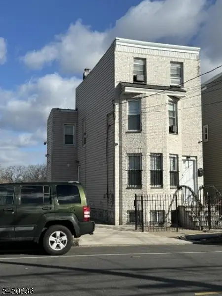 127 Verona Ave, Newark, NJ 07104 - #1